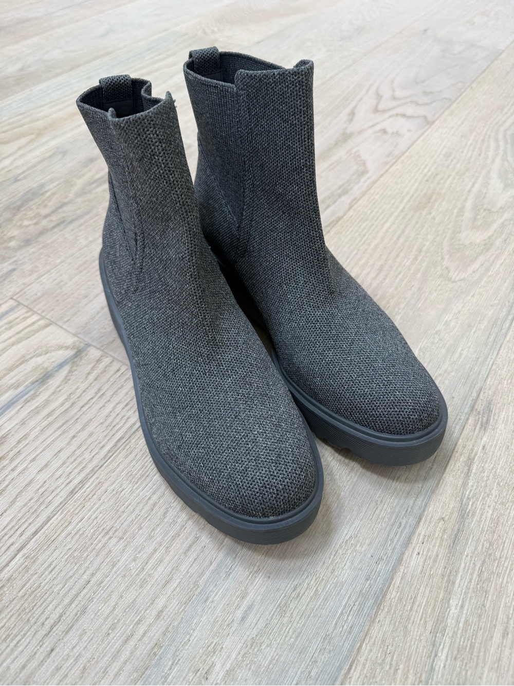 VIVAIA Round-Toe Chunky Platform Travel Boots (Everly) 9.5